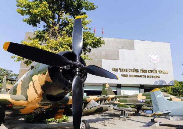 مقاله: موزه بقایای جنگ هوشی مین (ویتنام)