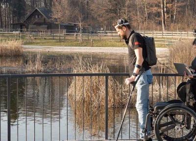 معجزه راه رفتن مرد معلول پس از 12 سال ، ترمیم دیجیتال نخاع!، عکس